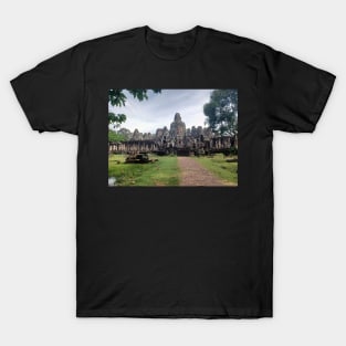 Bayon Temple, Siem Reap, Cambodia T-Shirt